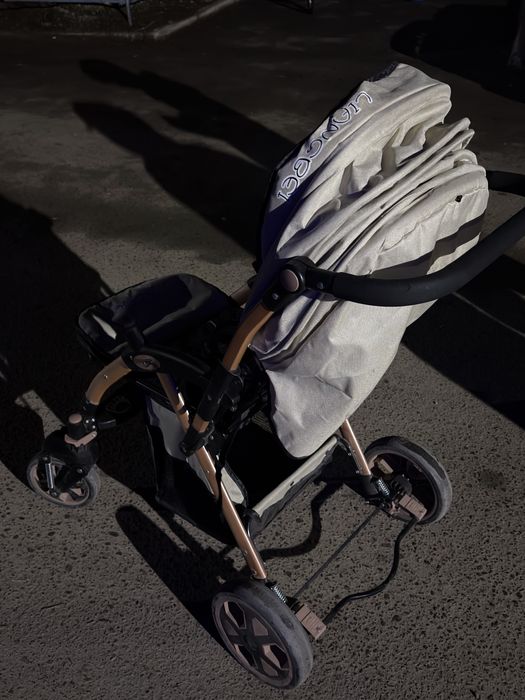 Детская коляска
