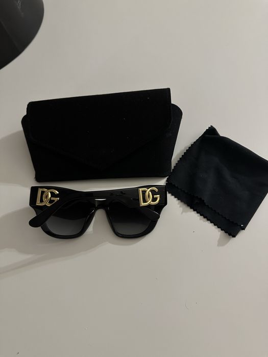 Очки солнцезащитные