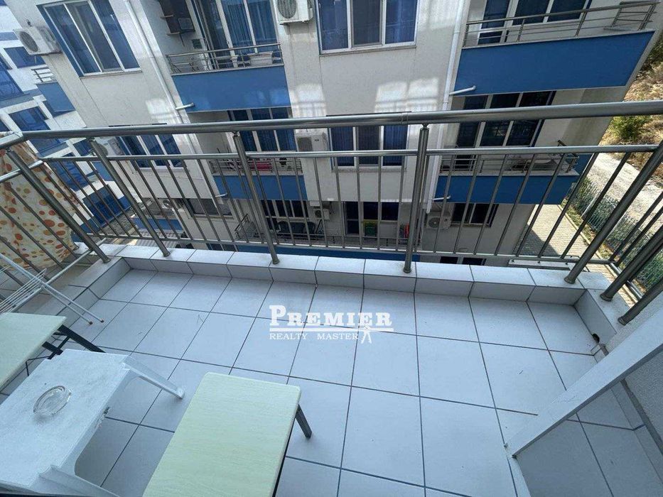 Продава се Едностаен апартамент в Поморие - 32 кв.м за 1407 €/кв.м - Снимка #4