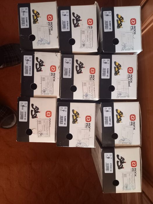 Скальные туфли новые