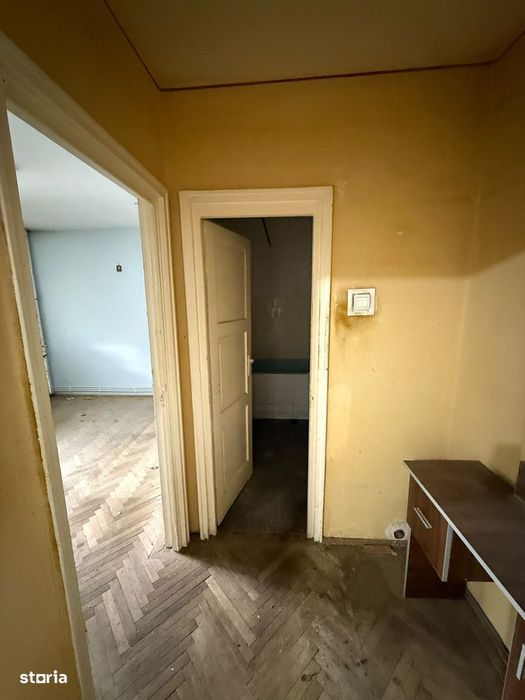 2 camere Calea Severinului 3/4 54 mp balcon 6mp centrală