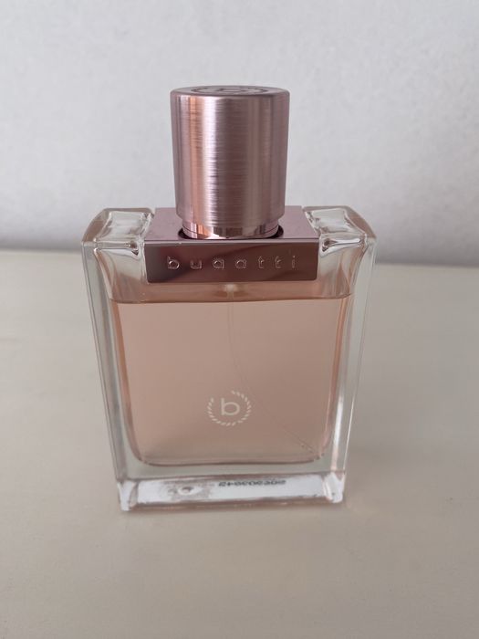 Parfum dama Bugatti ,Bella Donna