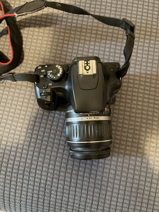 Фотоапарат Canon EOS 1000D