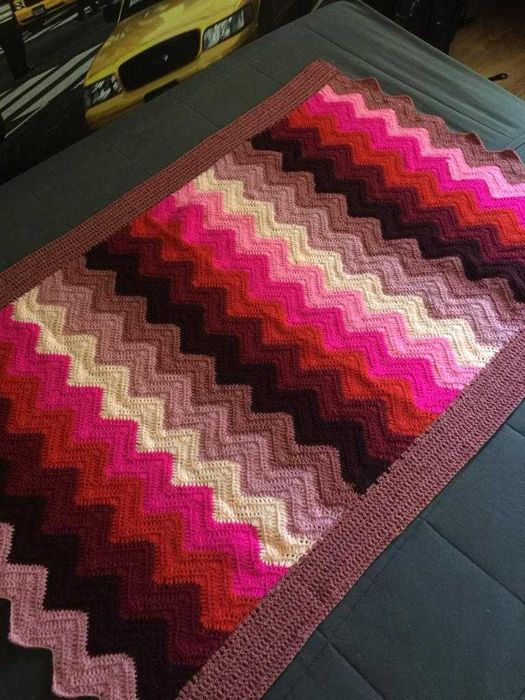 Плед вязанный, ручная работа