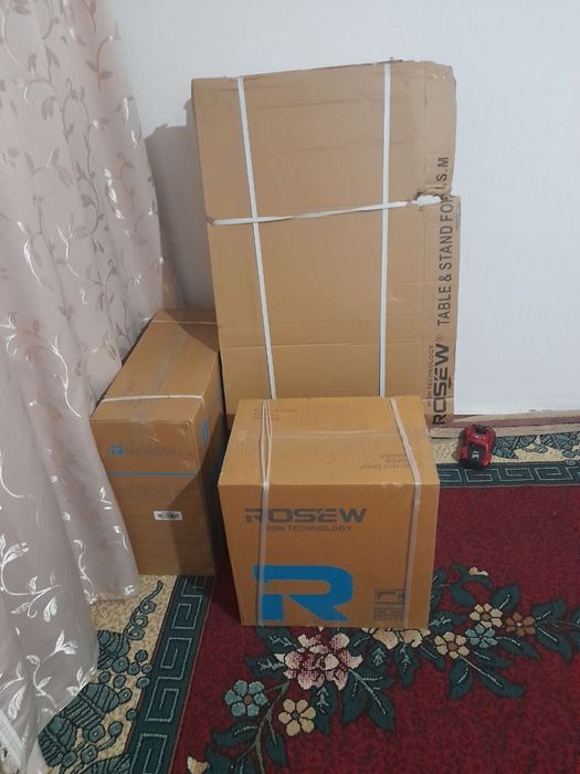 Продаётся Шфения машина аверлок и примий  састайния новие