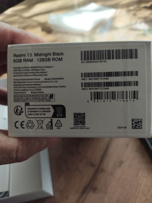Продам смартфон Redmi 13