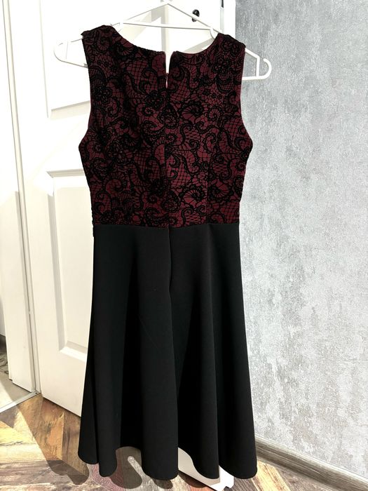 Дамска рокля