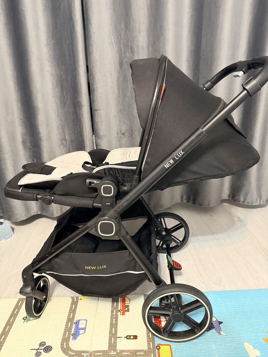 Детская коляска складная