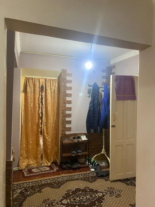 Dom srochna sotiladi