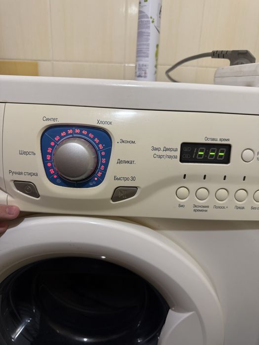 Продается стиральная машина LG