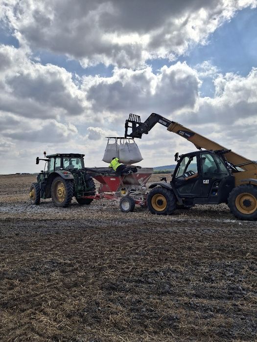 Distribuitor ingrasaminte cu banda