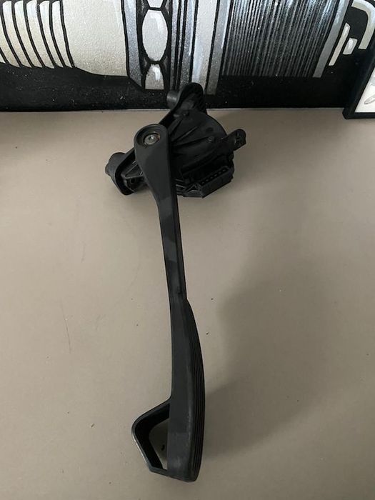 Pedala acceleratie Volvo S60 S80 V70 XC70 2000-2006 9496822