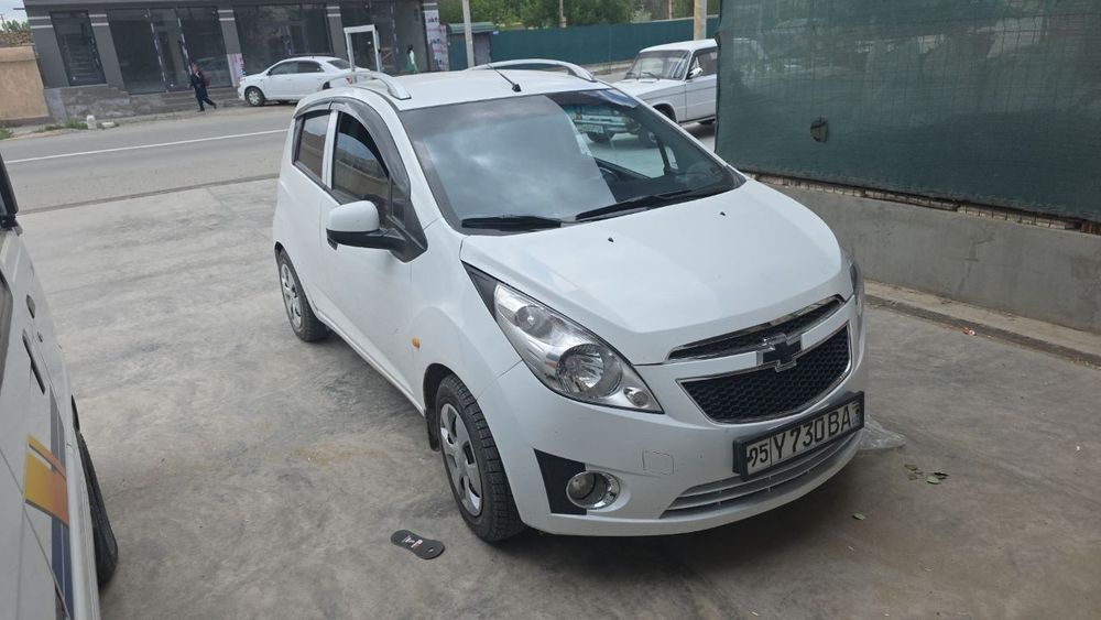 Chevrolet Spark 2011 — 4