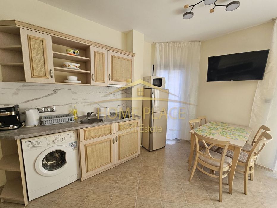 Тристаен апартамент в затворен комплекс