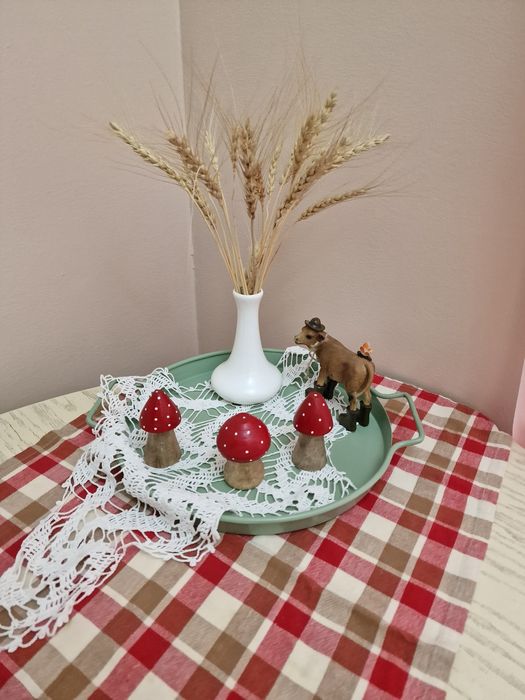 Поднос зелёный новый. H&M