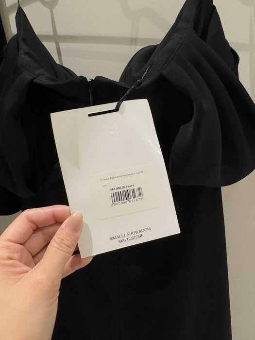 Продам вечернее платье от Malli