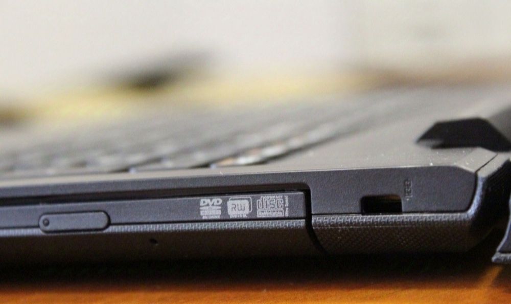 Ноутбук Lenovo 15.6"