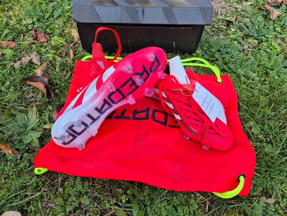 Футболни обувки Adidas Predator