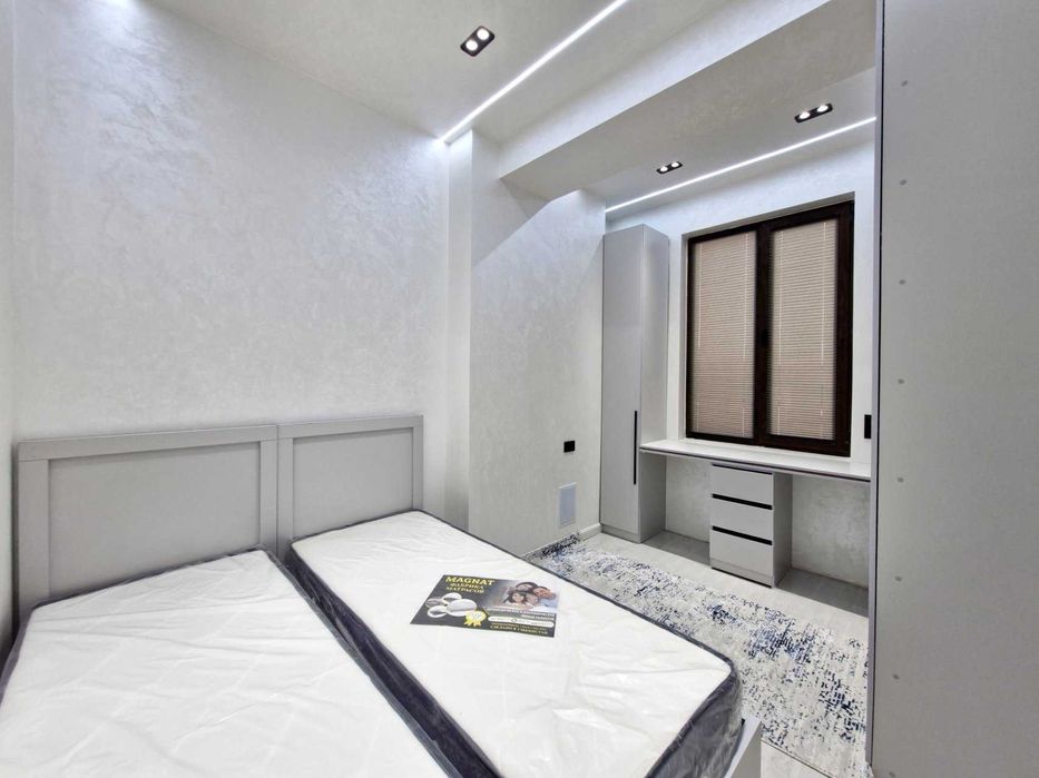 3 комнатная студийная квартира в Новостройке с Лифтом Гагарина № 3262