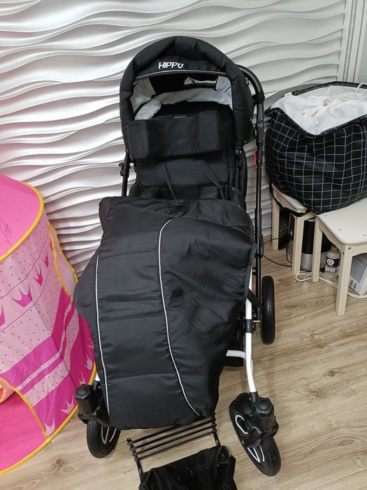 Коляска инвалидная детская HIPPO+