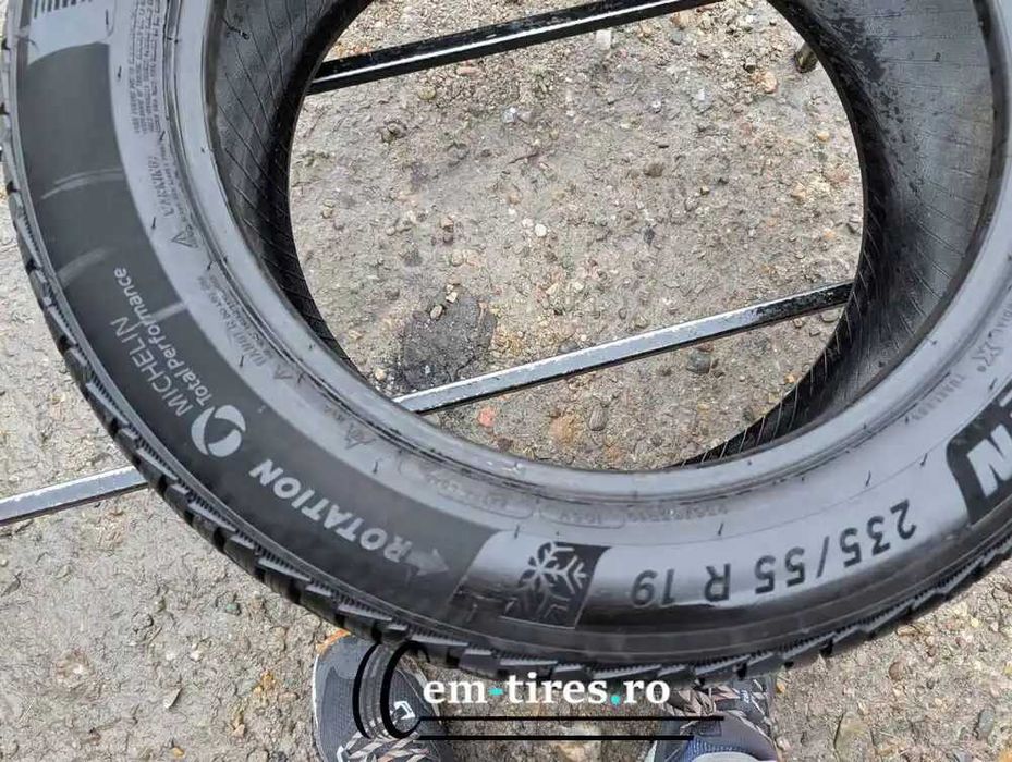Anvelopa Iarna 235/55 R19 MICHELIN Pilot Alpin 5 SUV