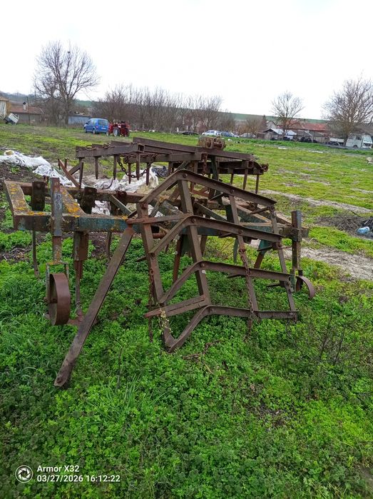 Продавам земеделска техникА