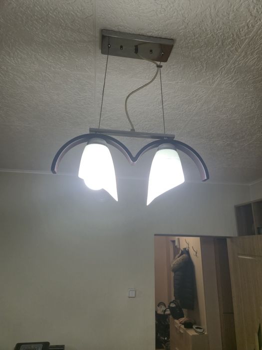 Два броя полилей