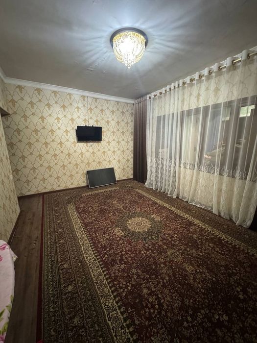 Чиланзар 13-квартал  .2/ 9/ 9/.  отд вход