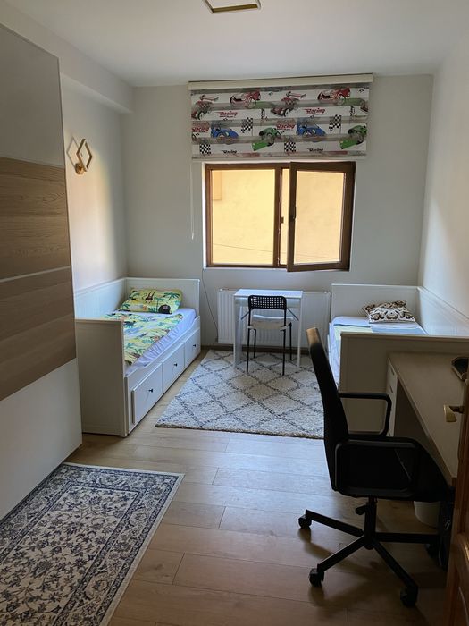 Apartament 4 camere 170 m util