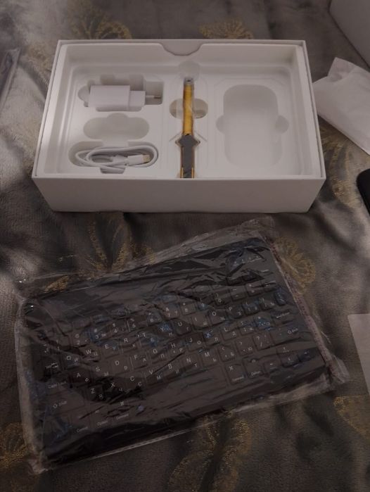 Планшет 10.1 дюйм