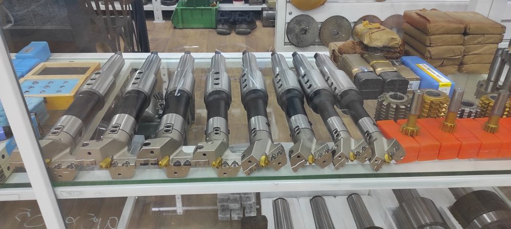 Метчики лерки токарный инструмент