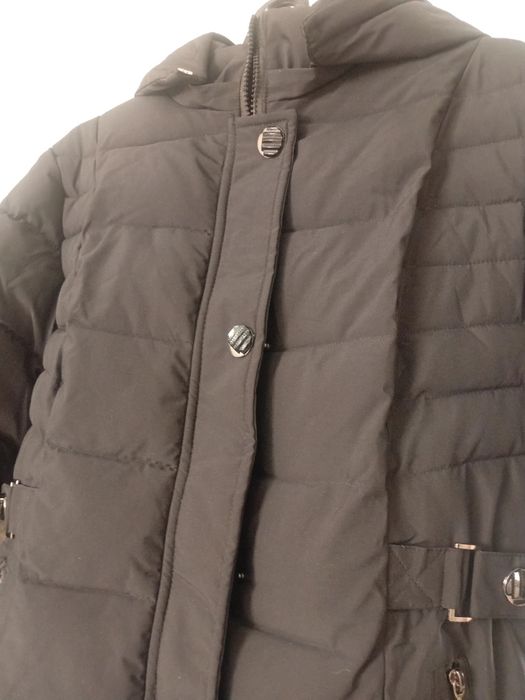 Продам куртку новую