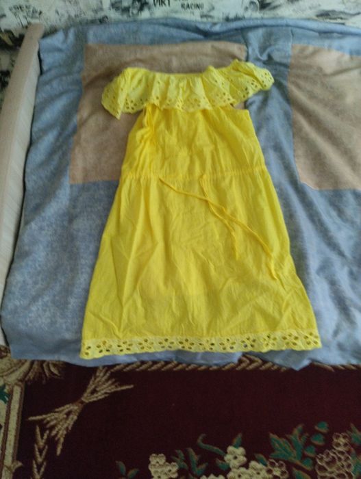 Продаю отличные платье