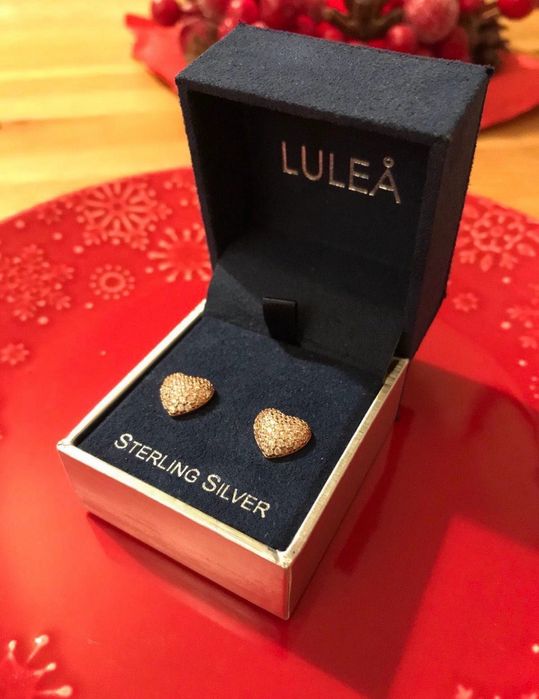 Обеци сърца с камъчета сребърни