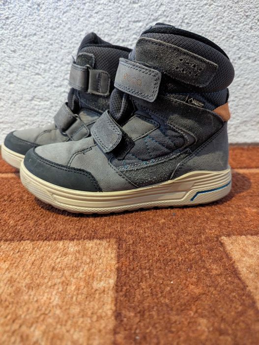 Lot ghete mărimea 31