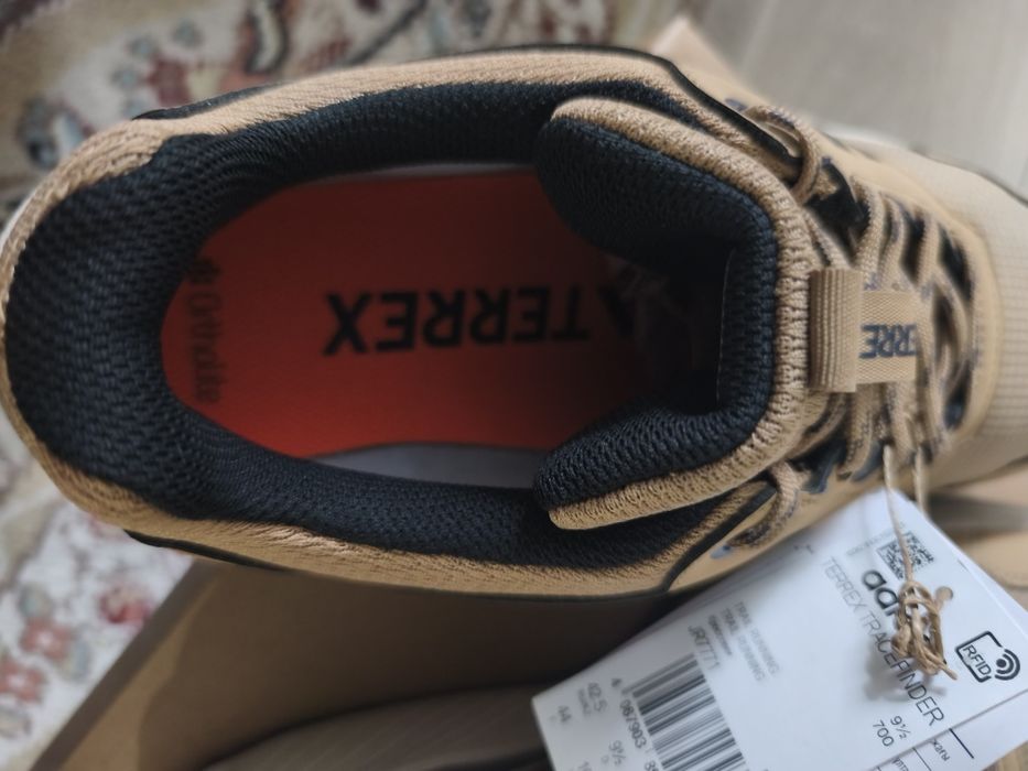 Кроссовки для трекинга Terrex Adidas