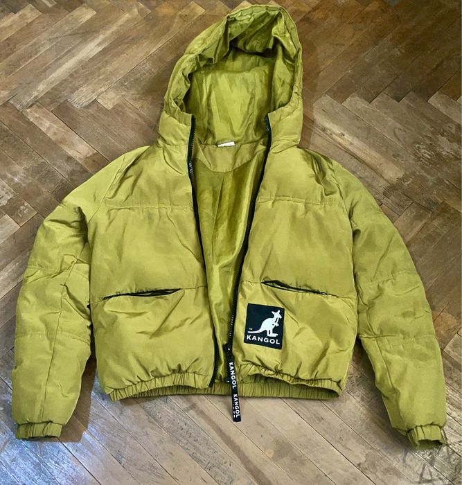 Geaca dama purtata o singura data