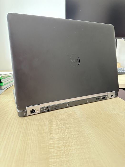 Dell Latitude 5470 - i5-6440HQ - 2.60 Ghz