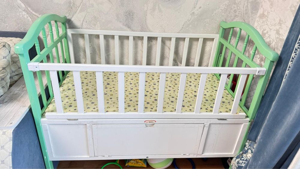 Продам детский кровать