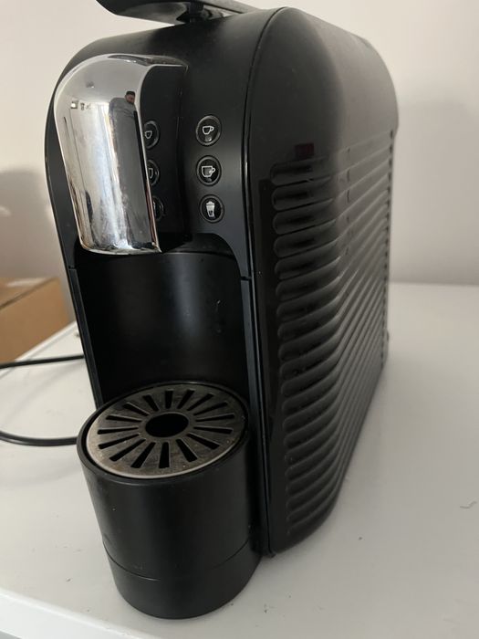 Aparat cafea cu capsule