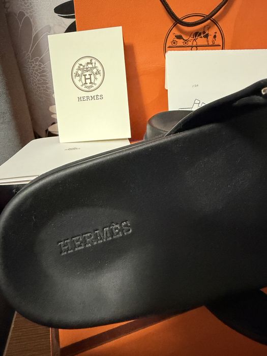 Vand papuci hermes barbati piele