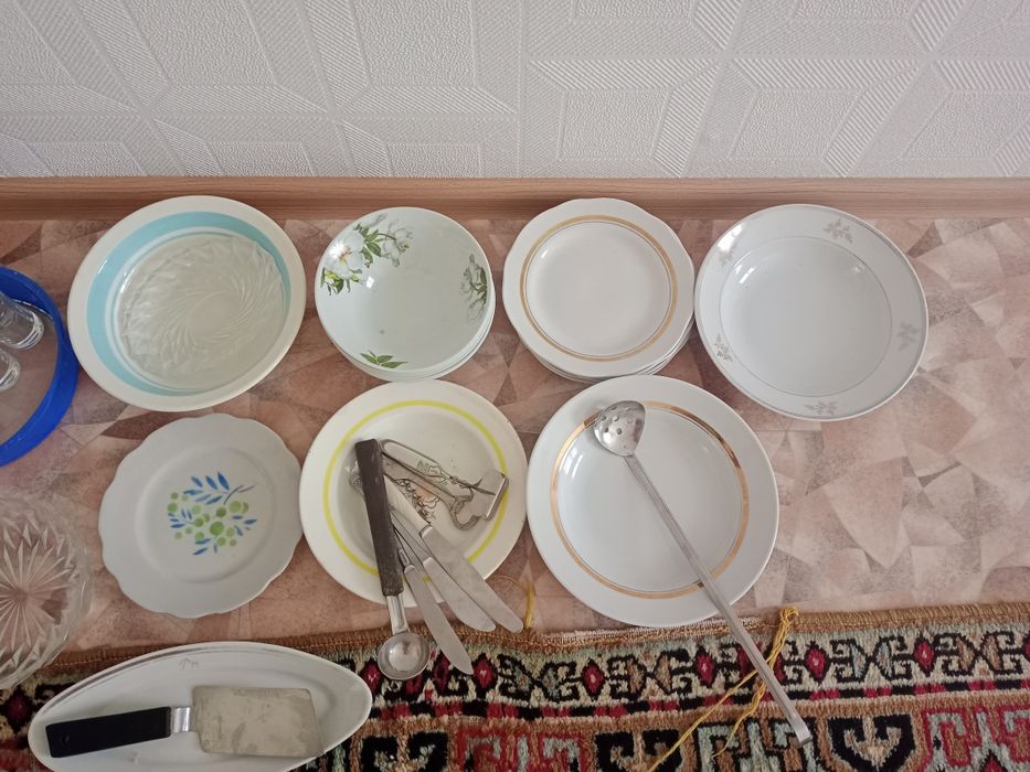 Продам посуду советскую