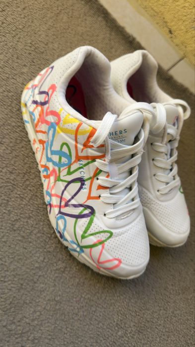 Маратонки Skechers