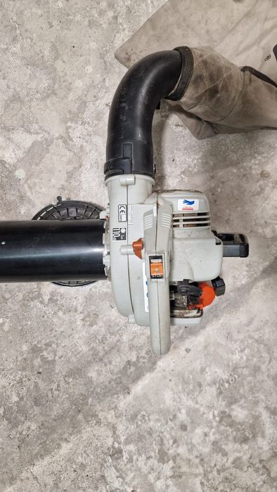 Бензинова събирачка за листа Echo