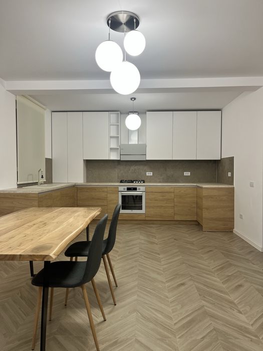 Casa de inchiriat, 3 camere, Stupini (Merilor)