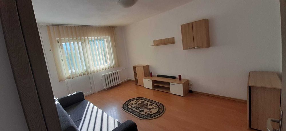 Inchiriere apartament 2 camere decomandate Brasov