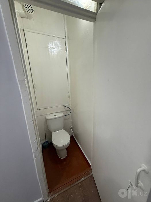 Продается квартира. Юнсабад - 15кв 1/3/4