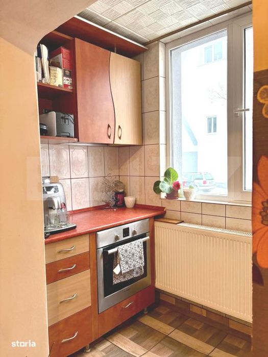 Apartament cu 4 camere, decomandat, spatios, 2 bai, Sanmartin
