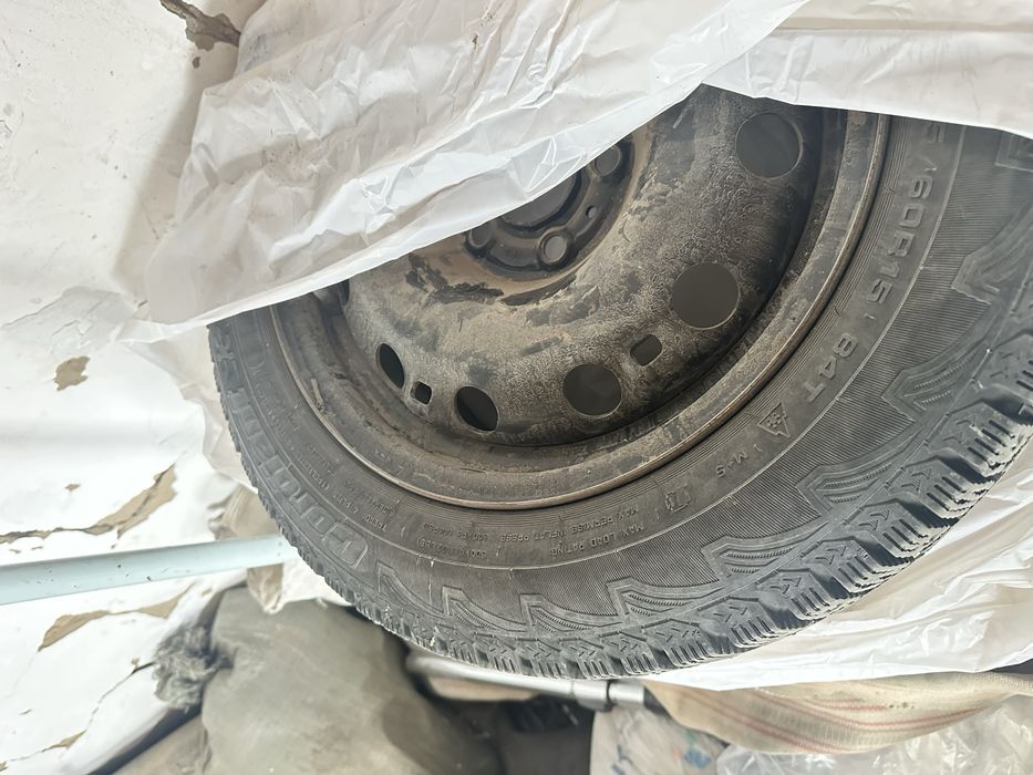 Комлект зимних шин