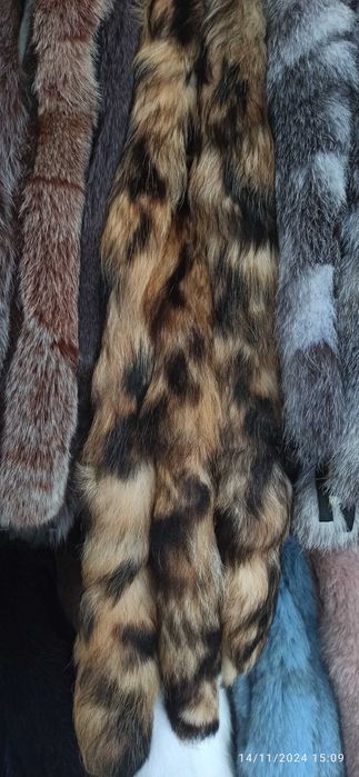 Елегантни естествени кожи от лисица!